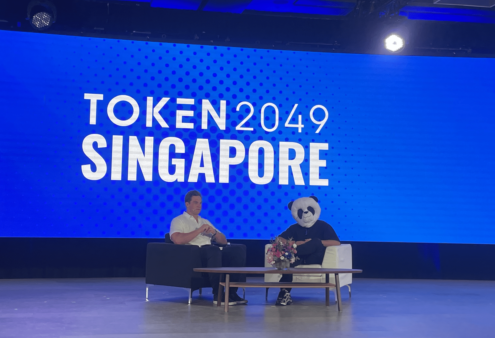 Crypto investor Michael Anderson and Berachain co-founder Smokey the Bera discussing cypherpunks, consumers, conglomerates, and cults at Token2049 on Wednesday. (Unchained/Sage D. Young)